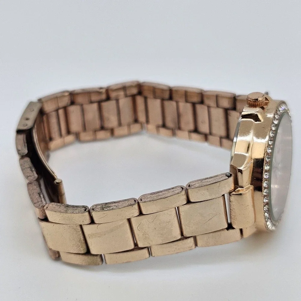 30MM Women's Watch Gold Dial Crystal Bezel Gold Bracelet Band 6.5